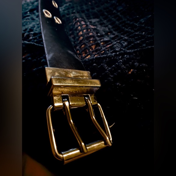 Reversible Black & Silver Leather Belt, with Turning Buckle 🩶🖤 - Picture 8 of 15